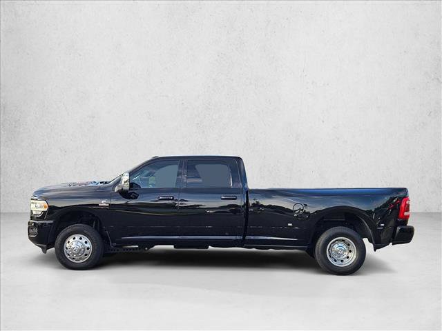 Used 2024 RAM 3500 Laramie w/ Sport Appearance Package AWD/4WD image 3