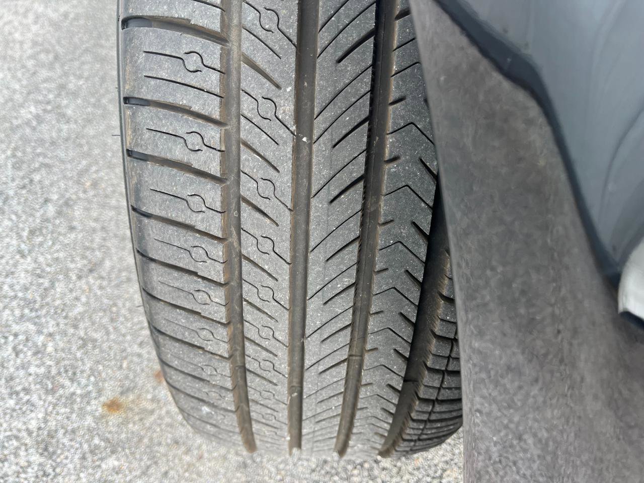 Used 2015 Audi A8 L TDI w/ Premium Package image 46