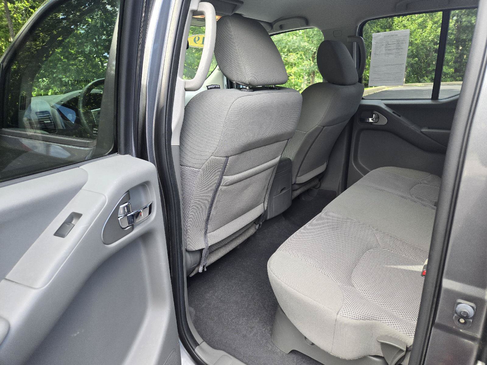 Used 2019 Nissan Frontier SV w/ Value Truck Package AWD/4WD image 23