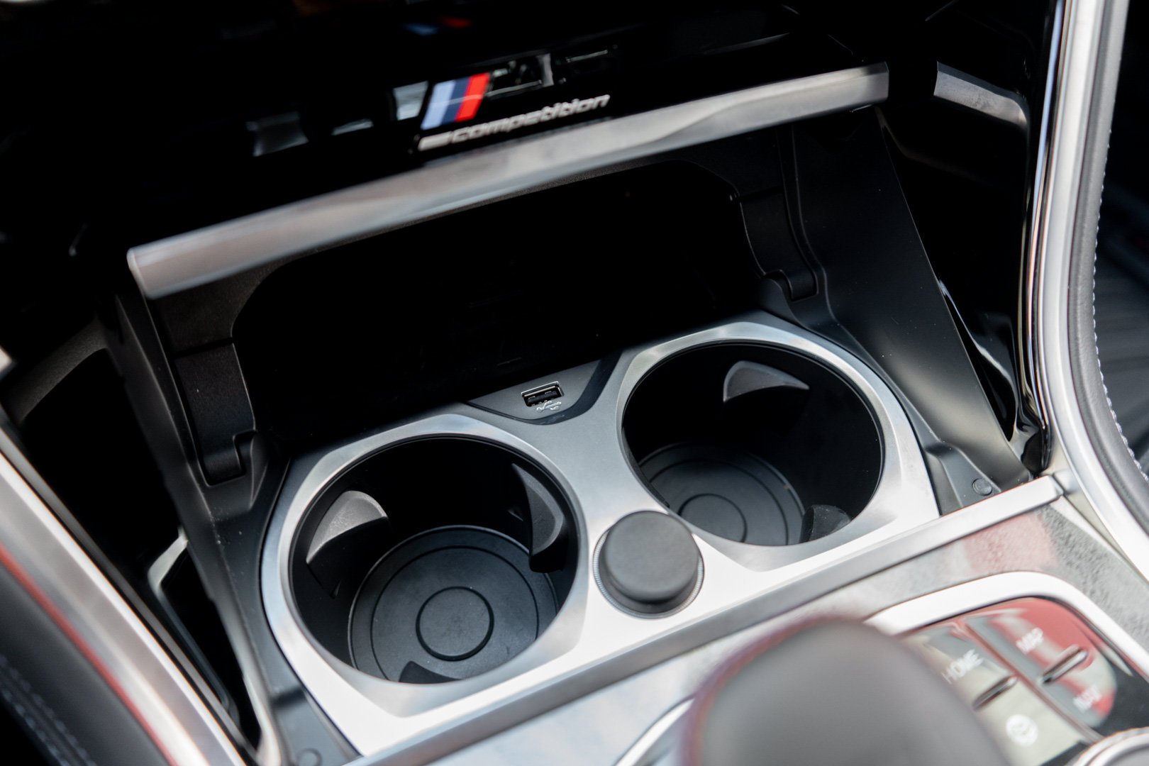 Used 2023 BMW M8 Competition w/ M Carbon Exterior Package AWD/4WD image 25