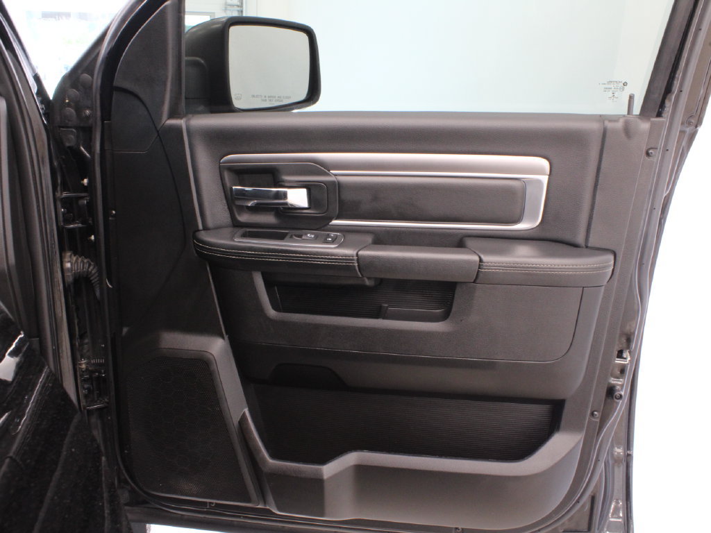 Used 2021 RAM 1500 Warlock AWD/4WD image 15
