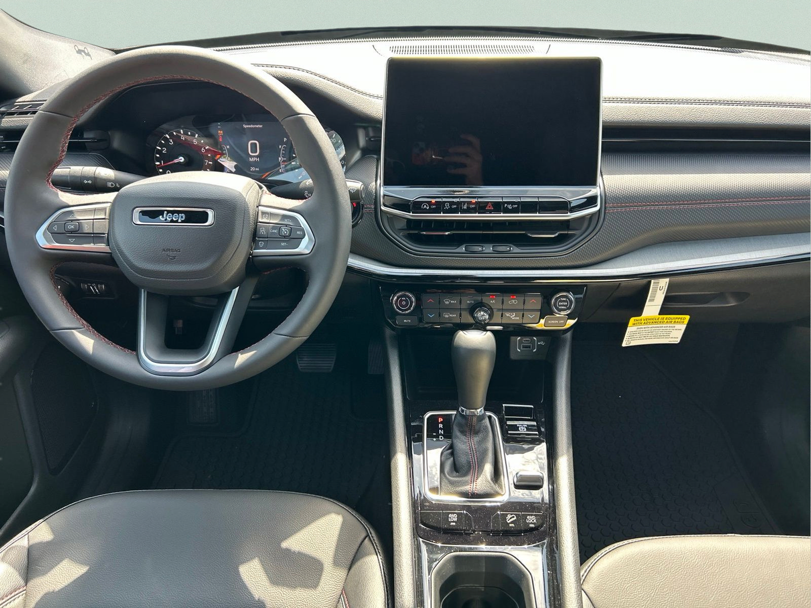 New 2026 Jeep Compass Trailhawk w/ Trailer Tow Group AWD/4WD image 14