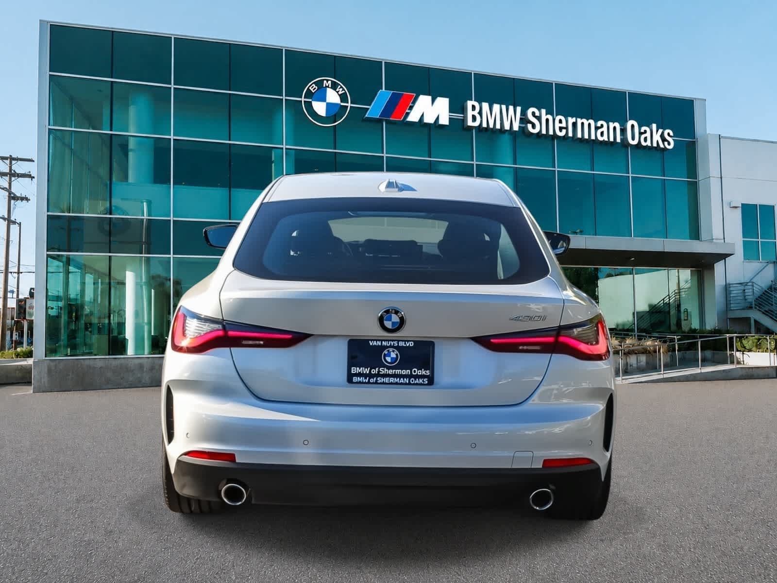 Used 2024 BMW 430i Gran Coupe w/ Convenience Package RWD image 5
