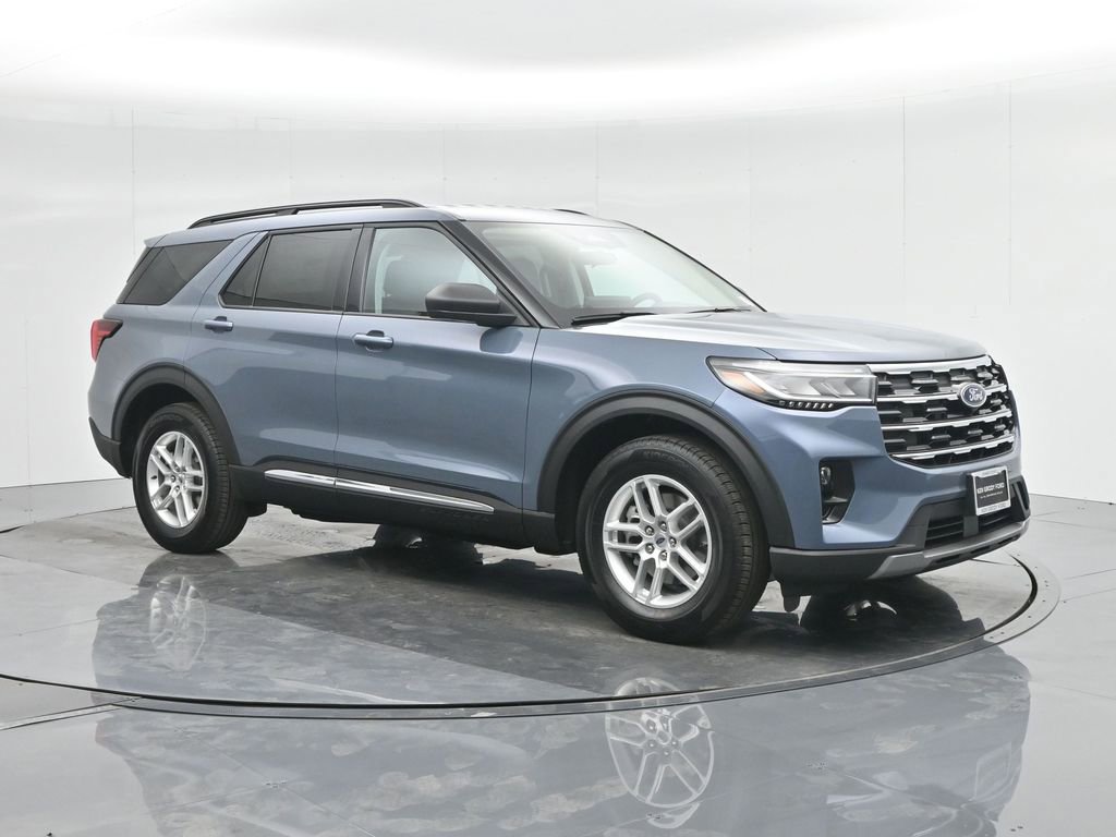 New 2025 Ford Explorer Active w/ Active Comfort Package image 9