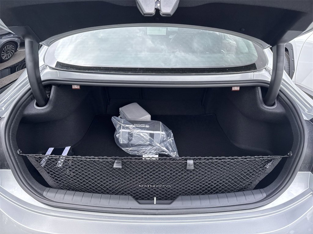 New 2025 Hyundai Sonata Limited image 27