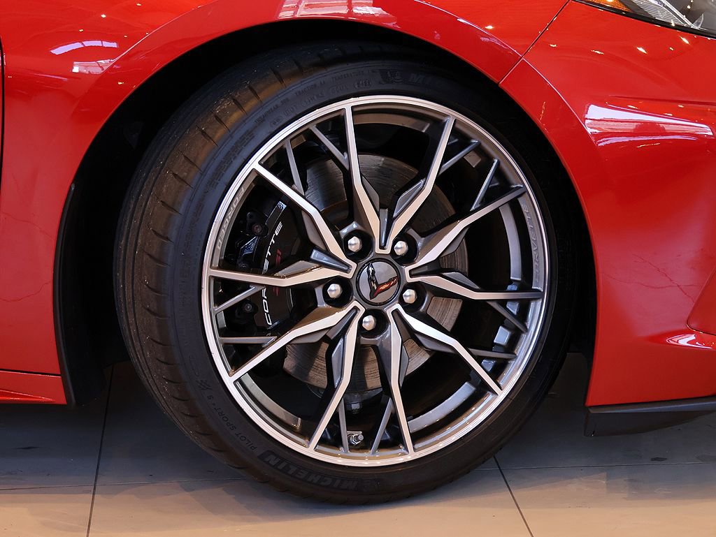 Used 2023 Chevrolet Corvette Stingray Premium Cpe w/ Z51 Performance Package image 15