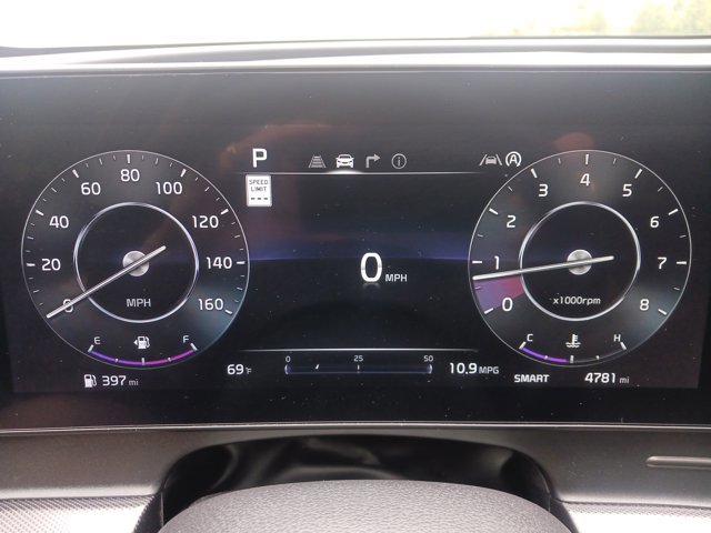 Used 2025 Kia Sportage SX image 18