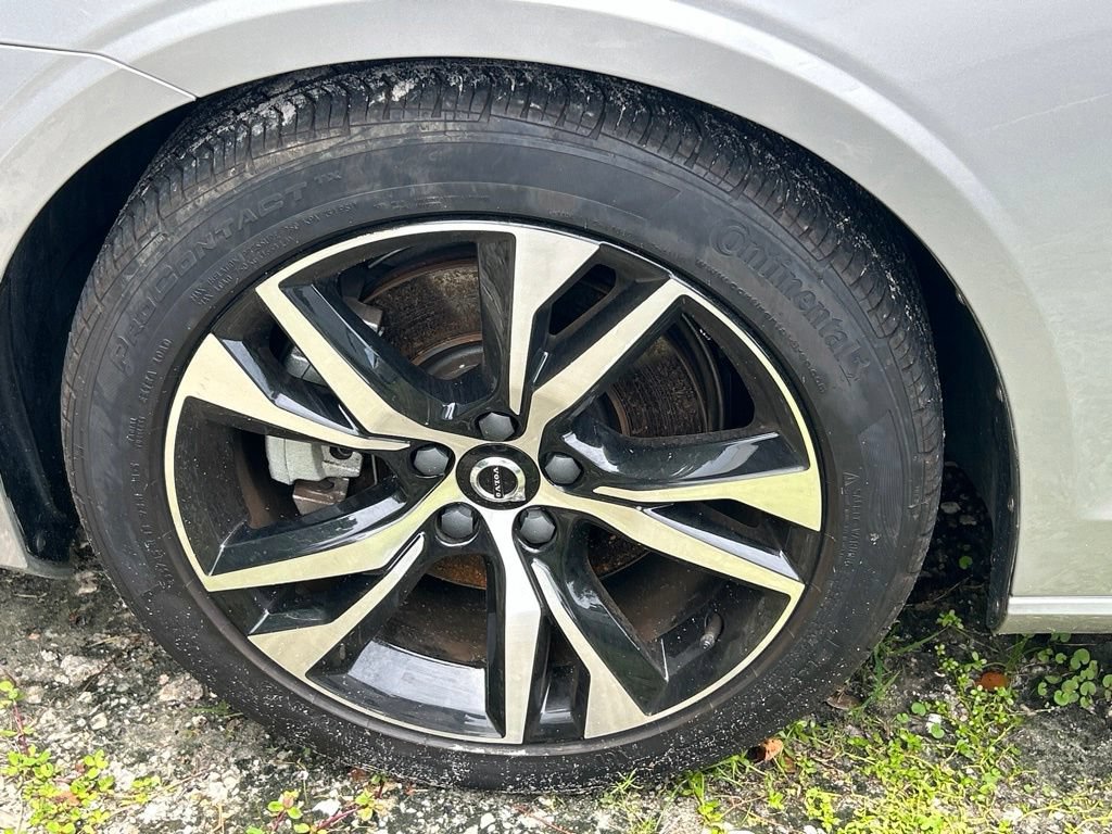Used 2024 Volvo S60 B5 Plus AWD/4WD image 14