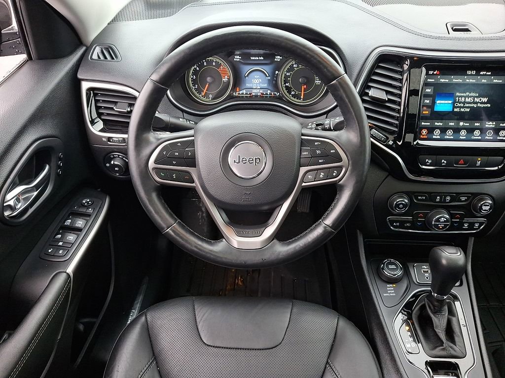 Used 2020 Jeep Cherokee Limited w/ Technology Group image 2