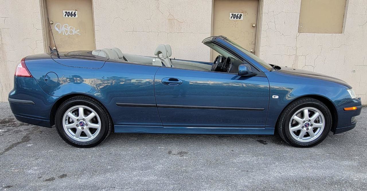 Used 2004 Saab 9-3 Aero FWD image 18