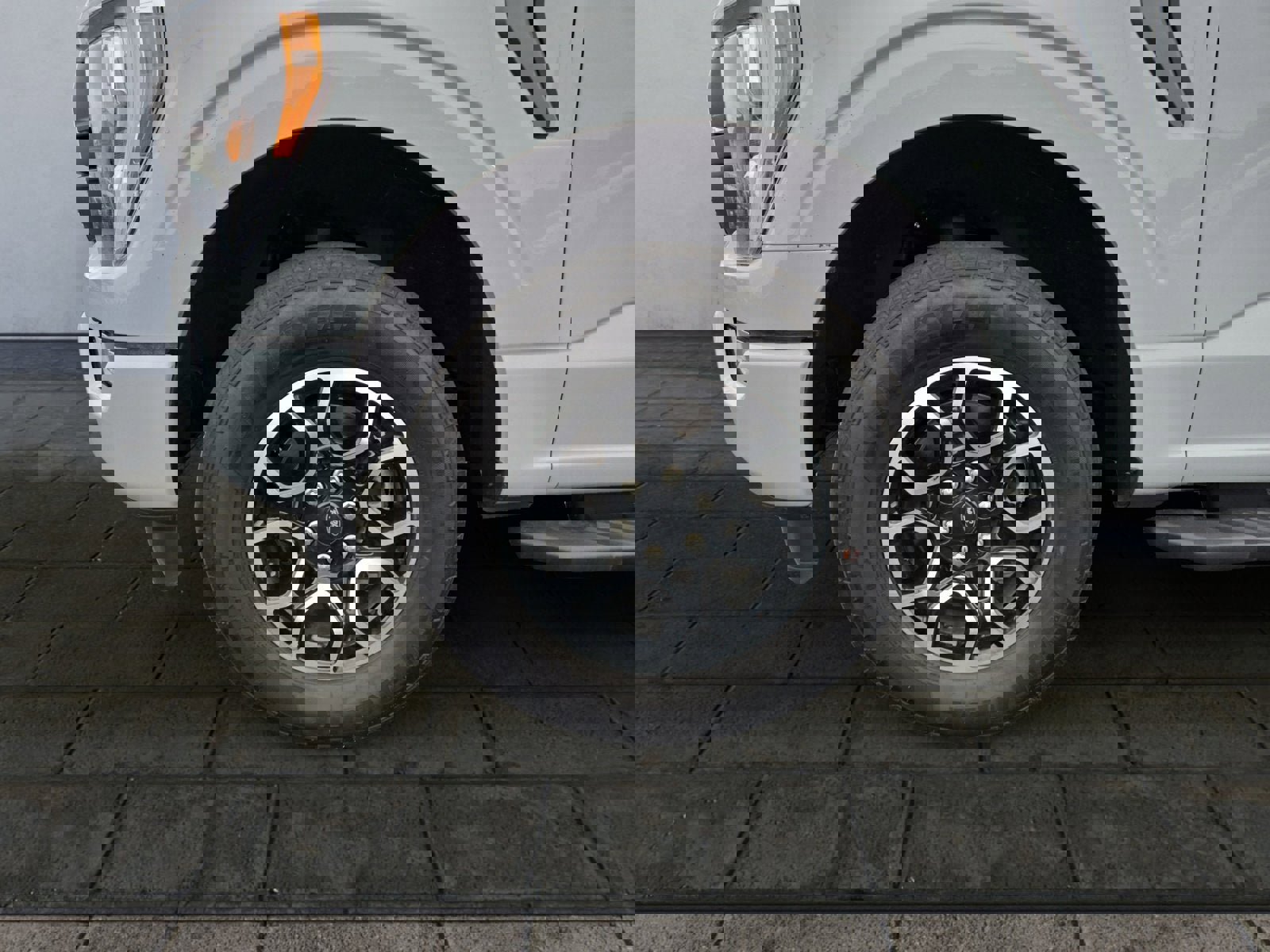 Certified 2023 Ford F150 XLT w/ Equipment Group 302A High image 26