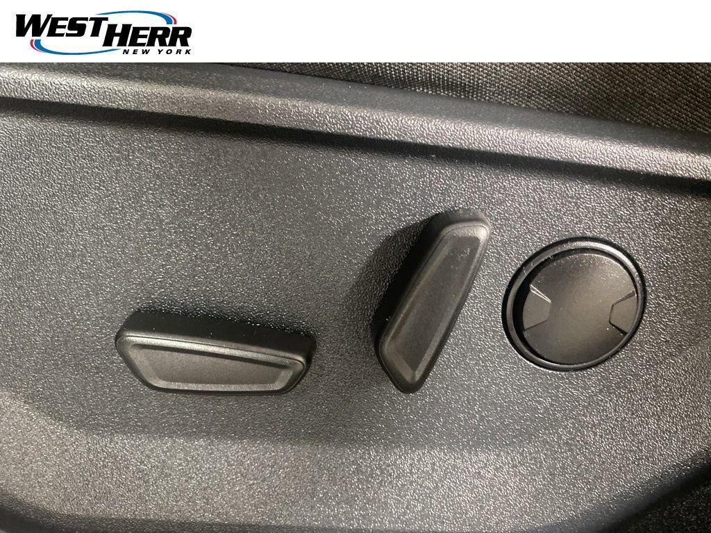 Used 2024 Ford F150 XLT w/ Equipment Group 302A MID AWD/4WD image 17