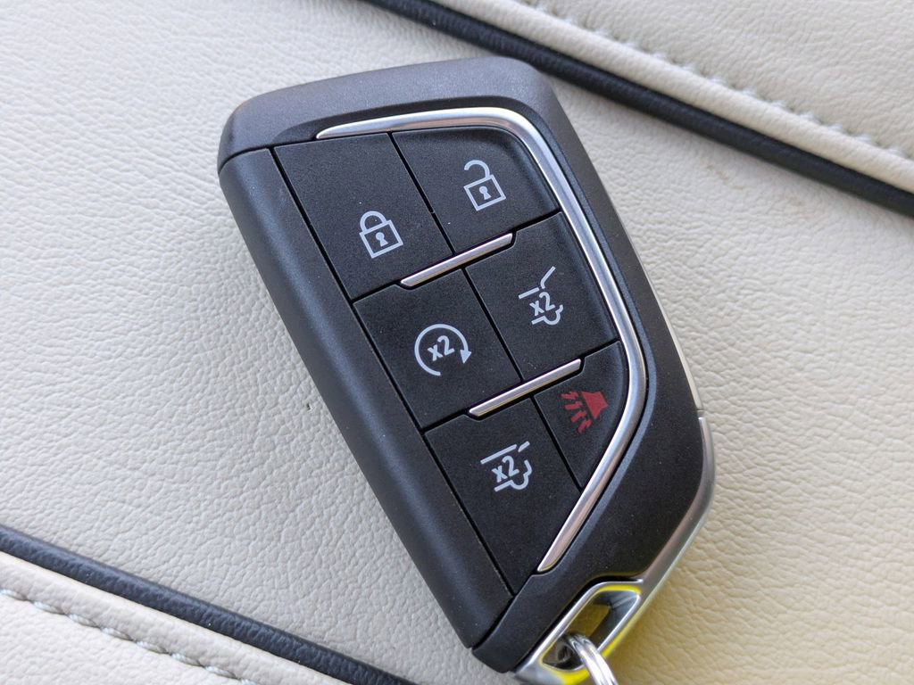 Certified 2022 Cadillac Escalade Premium Luxury image 40