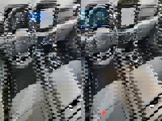 Certified 2022 Ford F150 XLT w/ Equipment Group 302A High image 38