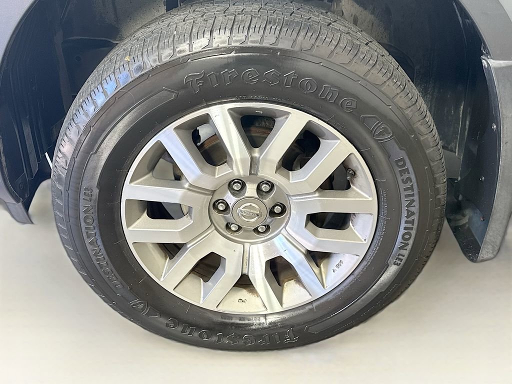Used 2012 Nissan Pathfinder LE RWD image 40
