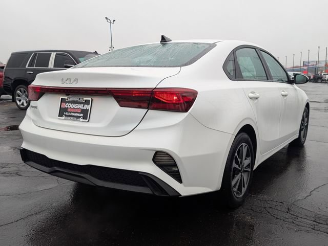 Used 2024 Kia Forte LXS w/ LXS Technology Package image 7