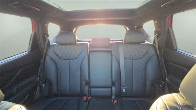 Used 2023 Hyundai Santa Fe Calligraphy image 15