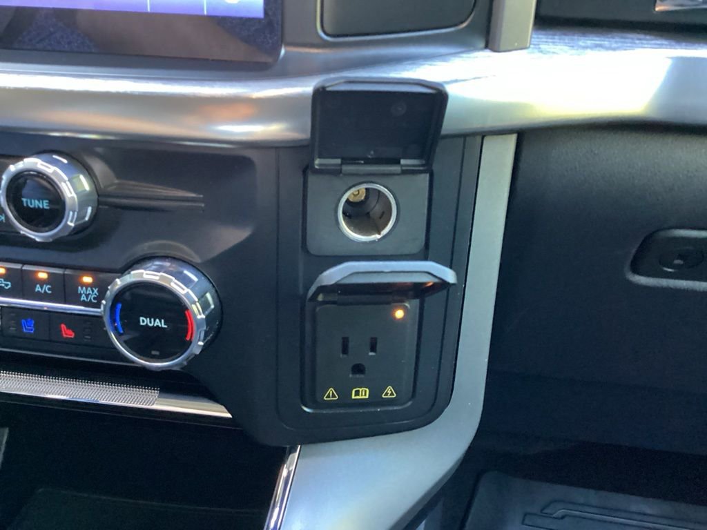 Used 2022 Ford F150 Lariat image 59