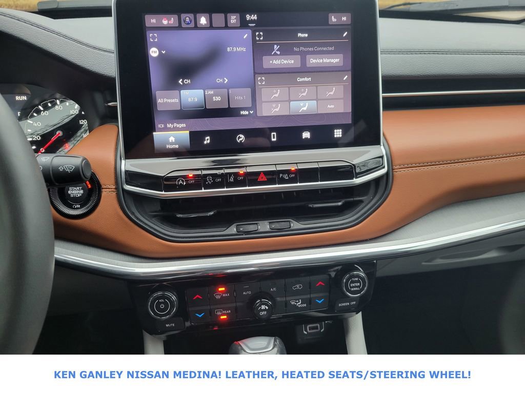 Used 2023 Jeep Compass Limited image 26