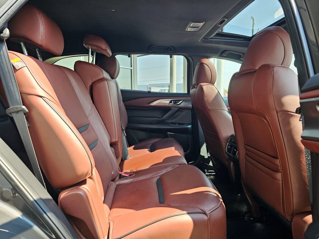 Used 2017 MAZDA CX-9 Signature AWD/4WD image 13