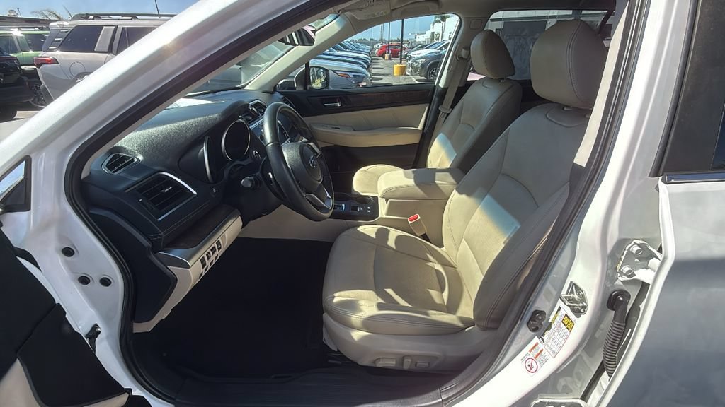Used 2018 Subaru Outback 3.6R Limited AWD/4WD image 17