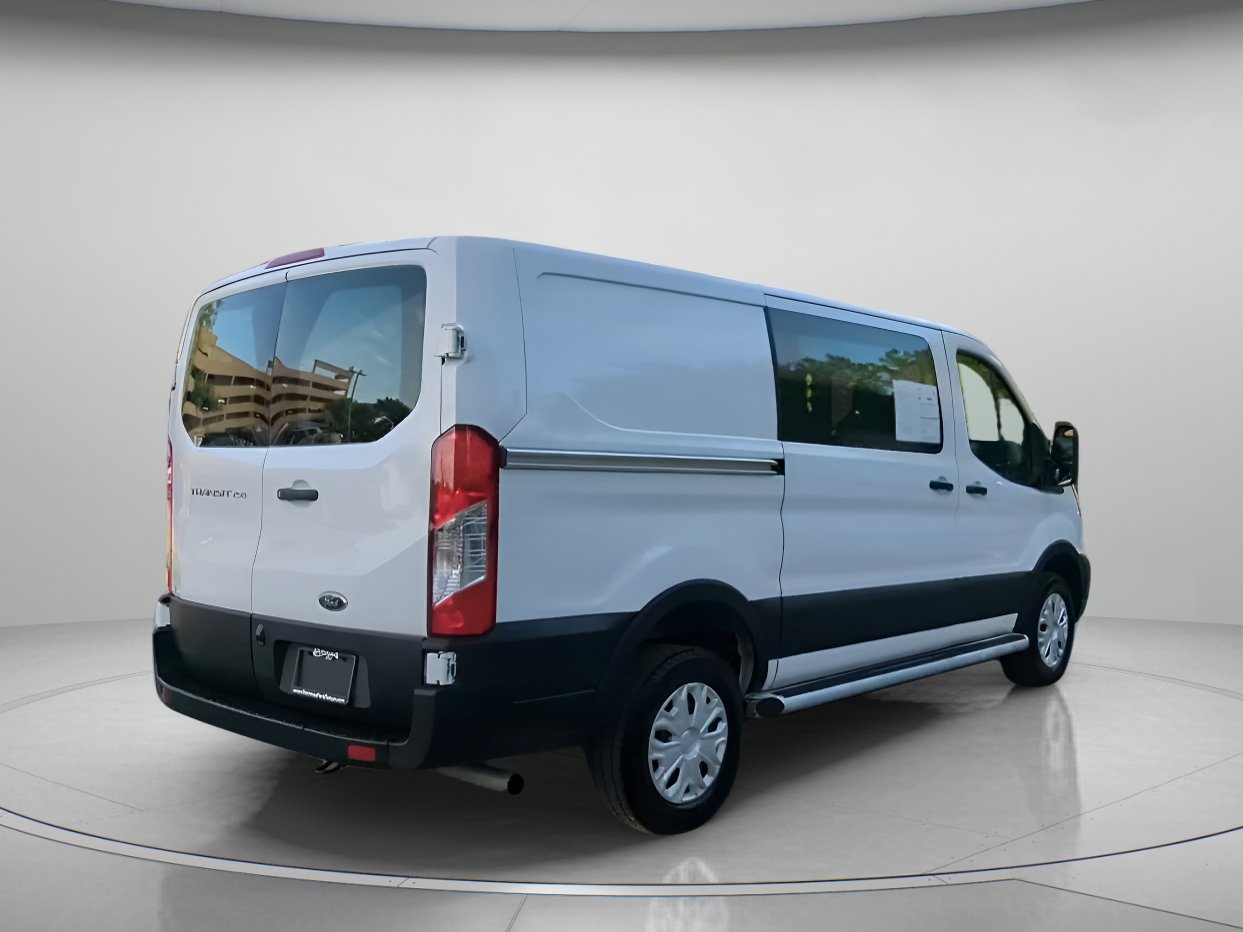 Used 2024 Ford Transit 250 Low Roof w/ Exterior Upgrade Package RWD image 28