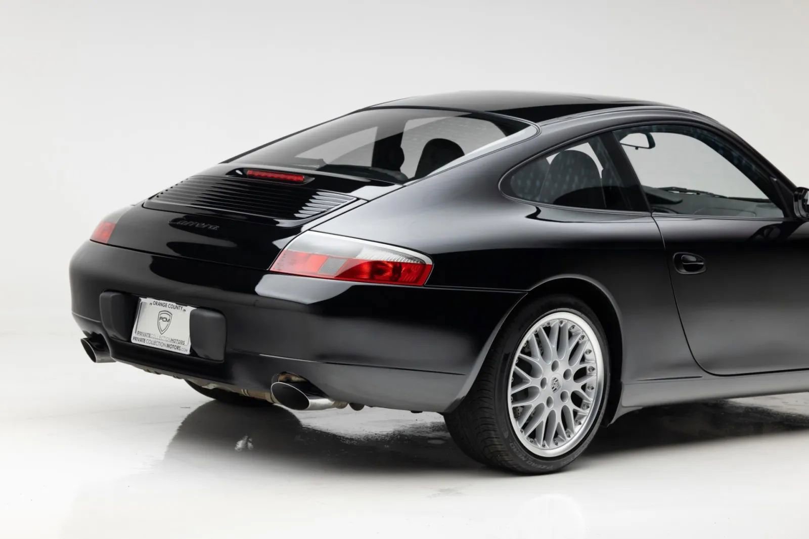 Used 2001 Porsche 911 Carrera 4 AWD/4WD image 33