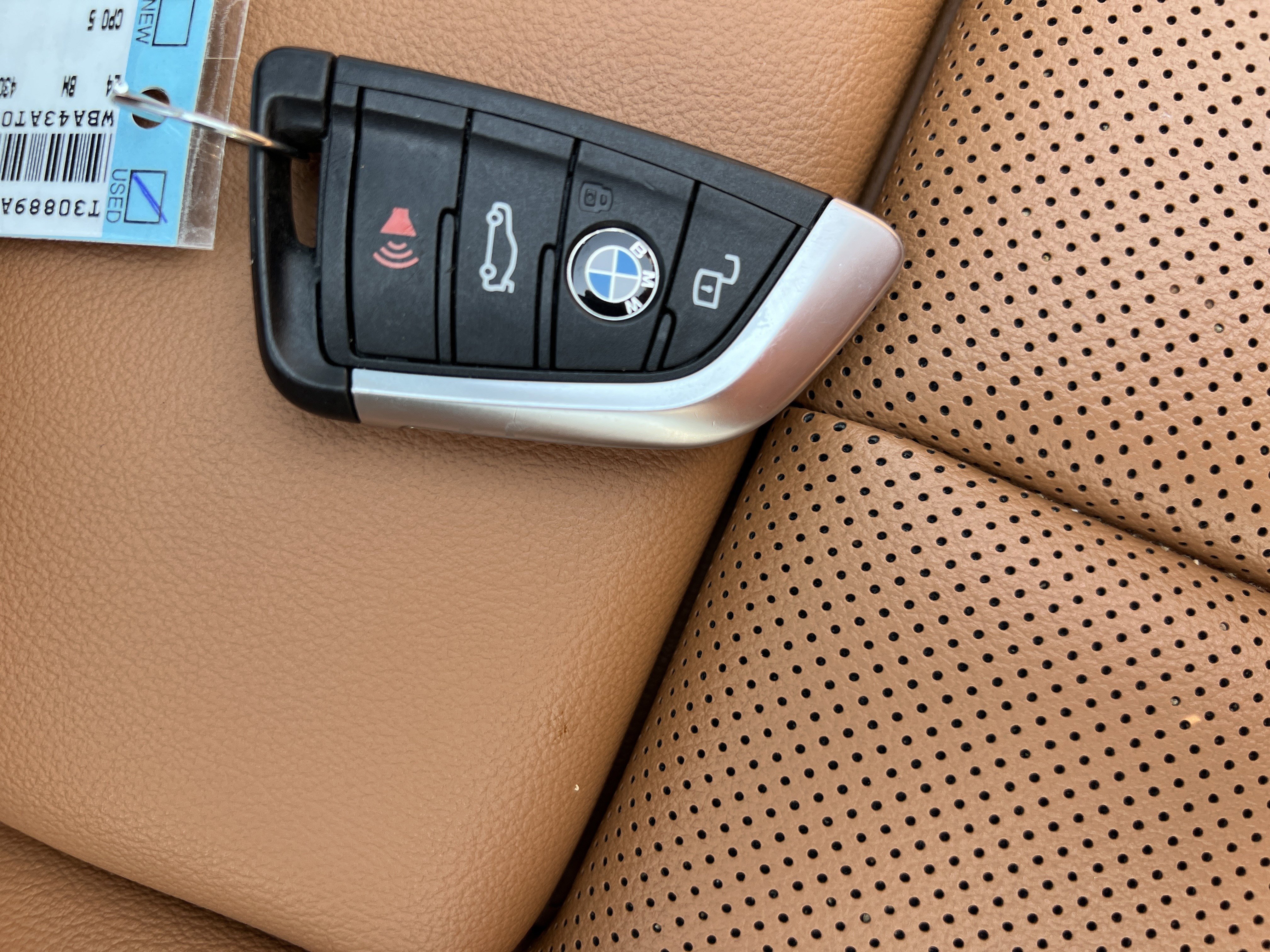 Certified 2024 BMW 430i xDrive Convertible w/ M Sport Package AWD/4WD image 36