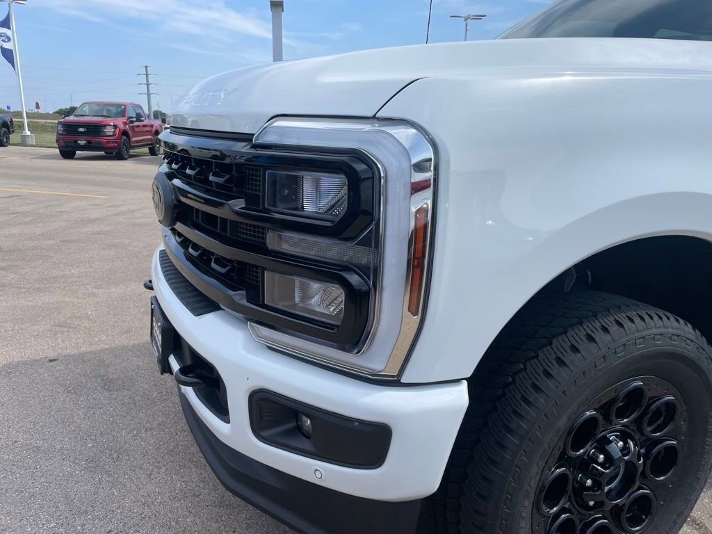 Used 2024 Ford F250 Lariat w/ Lariat Ultimate Package image 28