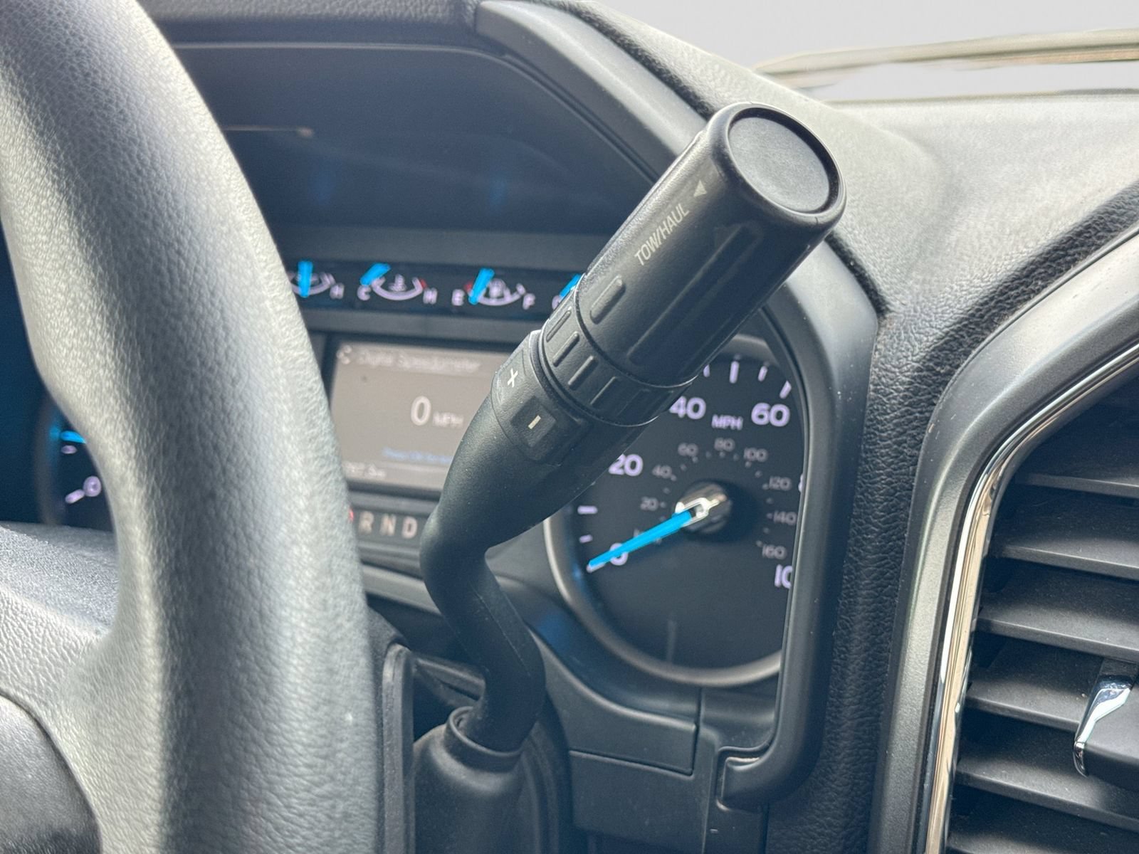 Used 2017 Ford F250 XLT AWD/4WD image 34