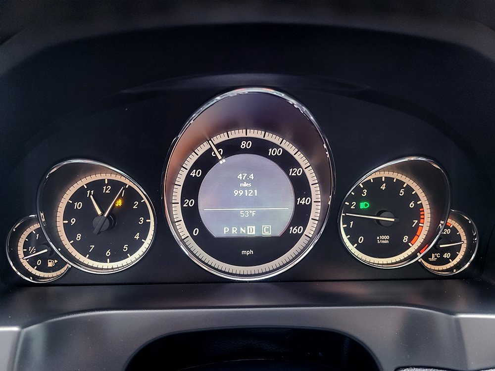 Used 2010 Mercedes-Benz E 550 Coupe image 23