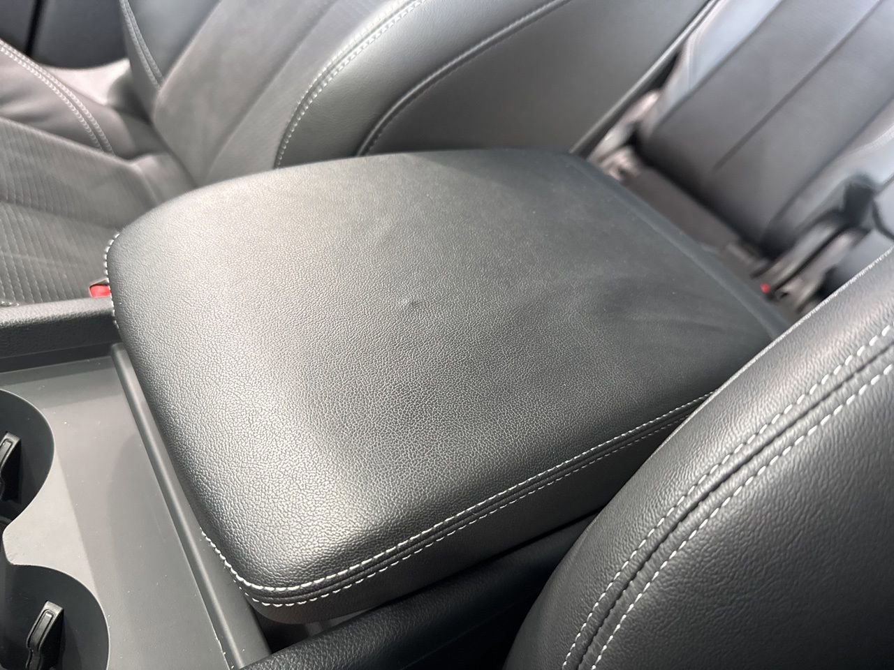 Used 2024 Audi SQ5 Premium image 29