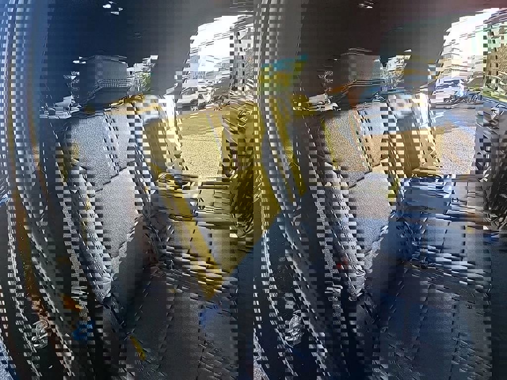 Used 2023 Chevrolet Tahoe RST image 31