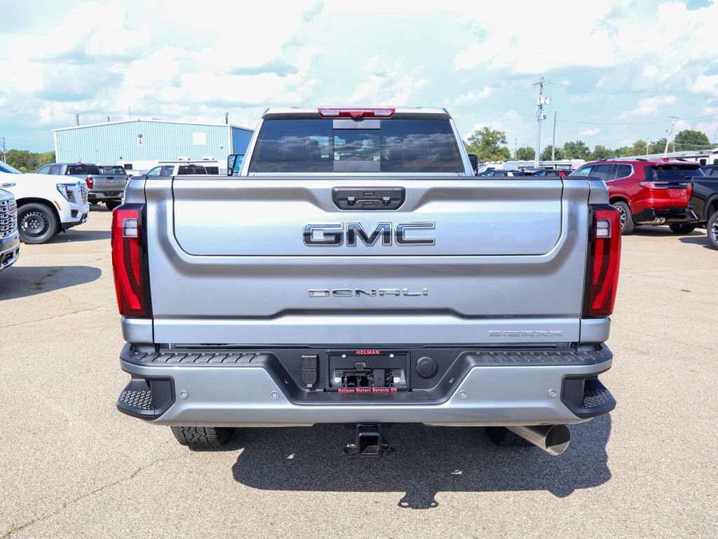 New 2026 GMC Sierra 3500 Denali Ultimate AWD/4WD image 4