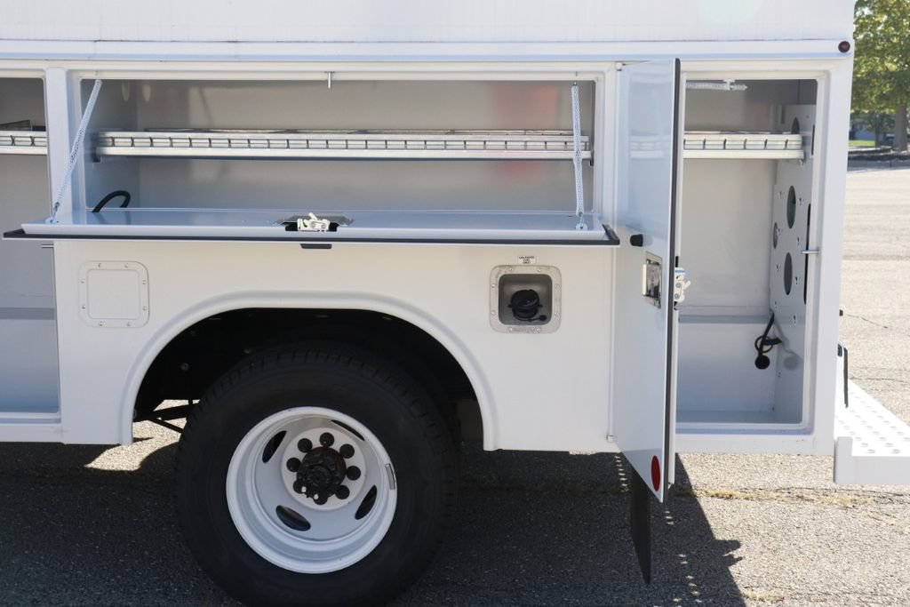 New 2026 Ford E-350 and Econoline 350 Super Duty w/ Power Equipment Group RWD image 22