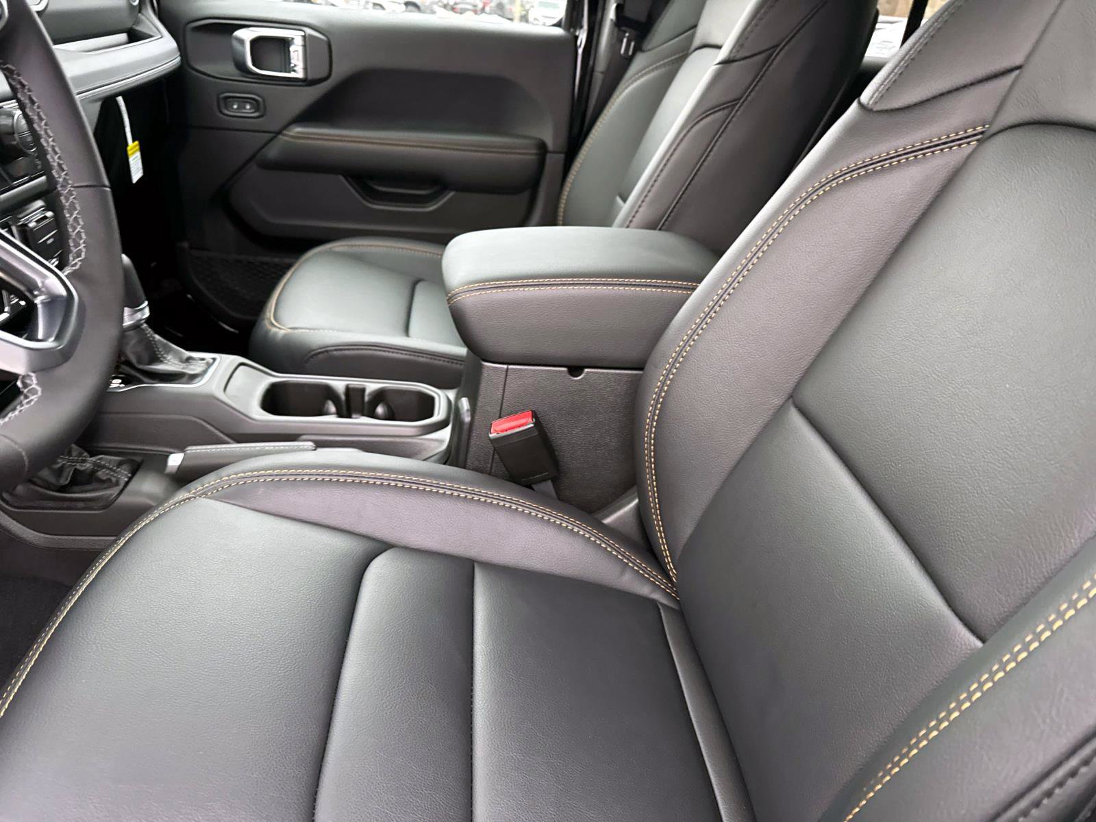 New 2026 Jeep Wrangler Unlimited Sahara image 7