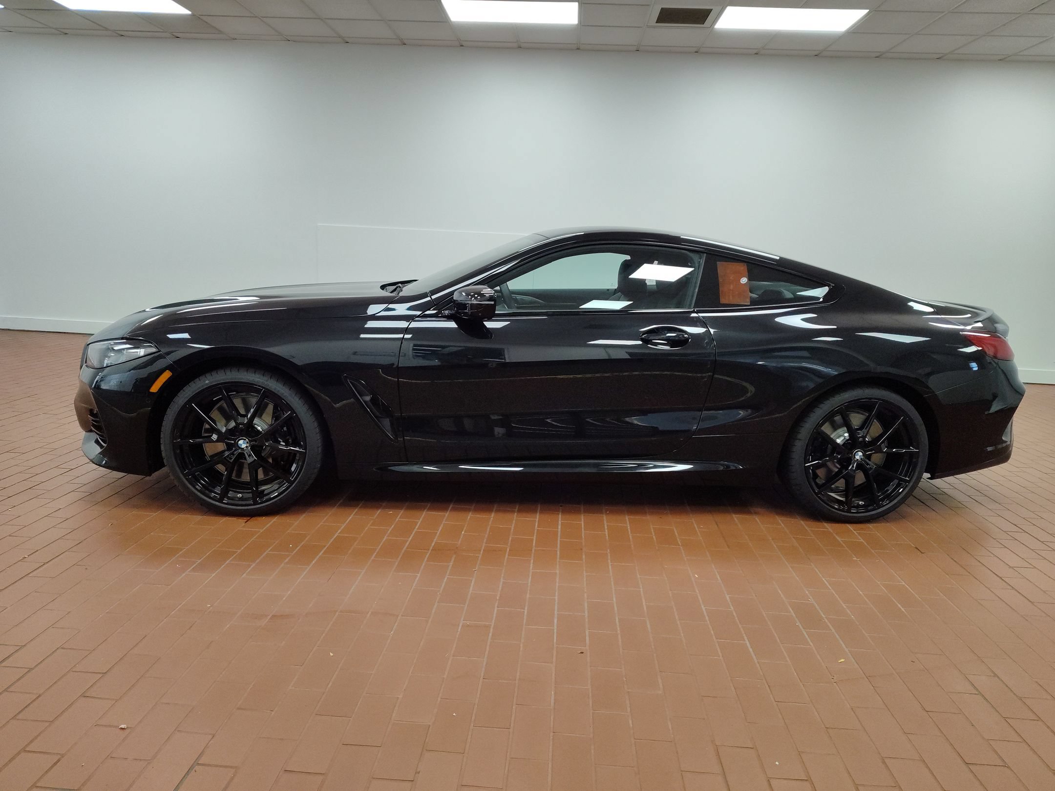 Used 2026 BMW 840i xDrive Coupe AWD/4WD image 2