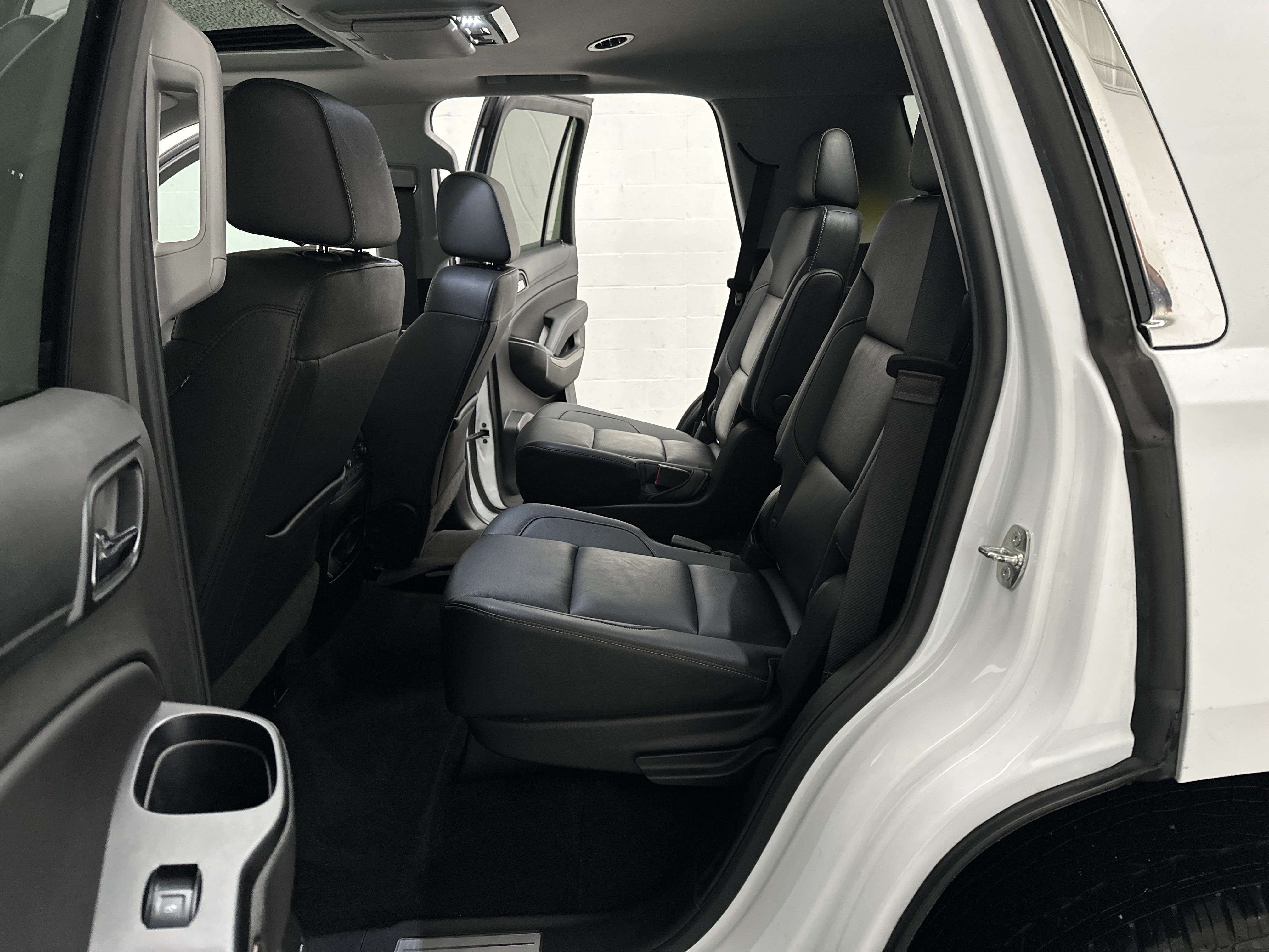 Used 2018 Chevrolet Tahoe LT w/ LT Signature Package AWD/4WD image 25