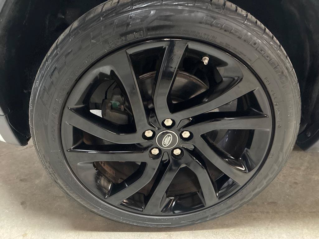 Used 2017 Land Rover Discovery Sport HSE AWD/4WD image 13