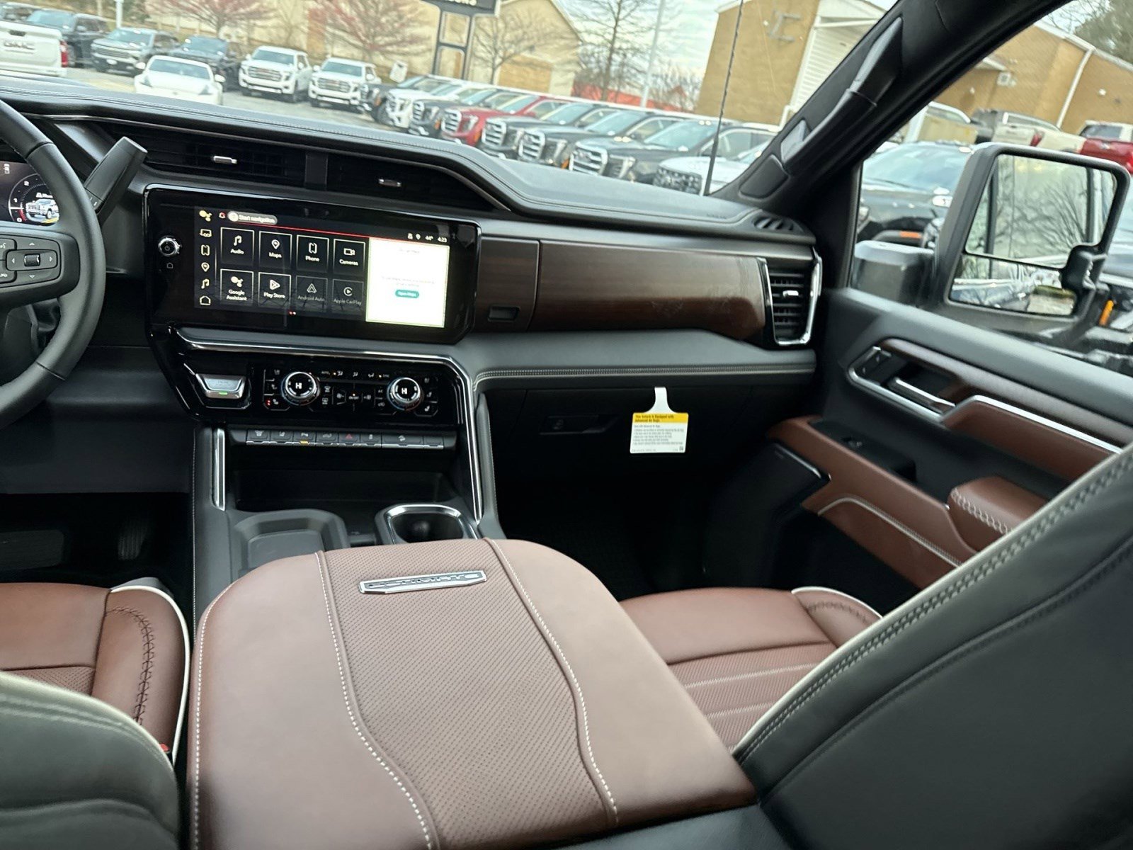 New 2026 GMC Sierra 3500 Denali Ultimate image 18