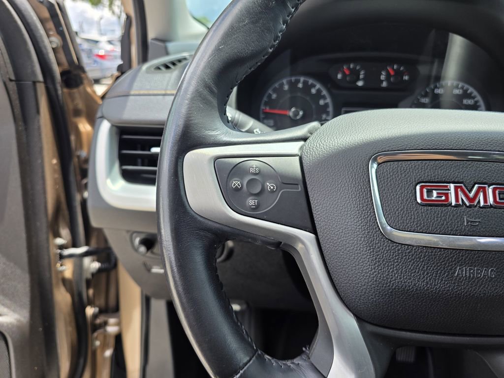 Used 2018 GMC Terrain SLE w/ Driver Convenience Package FWD image 25