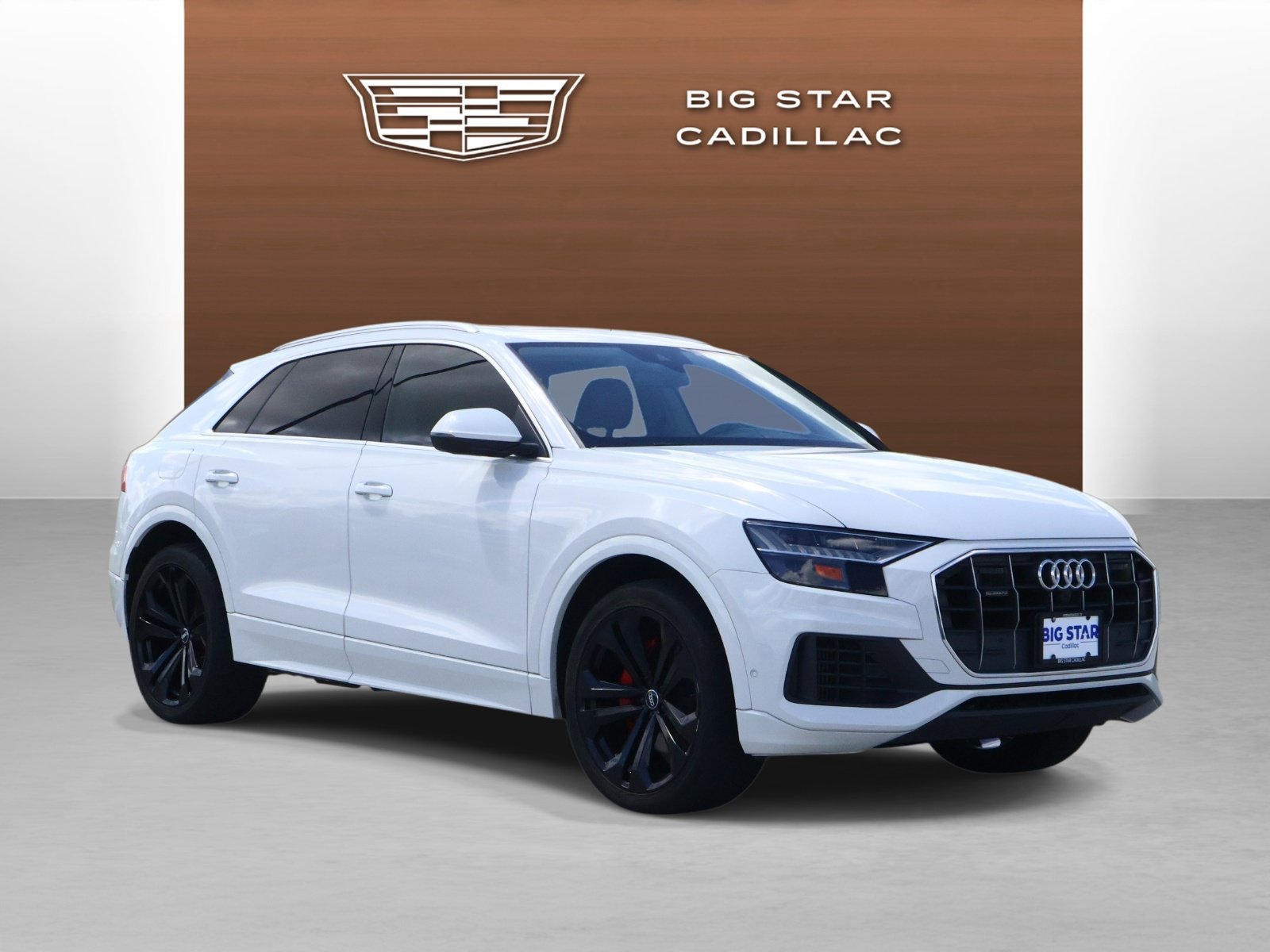Used 2019 Audi Q8 Prestige w/ Luxury Package AWD/4WD image 7