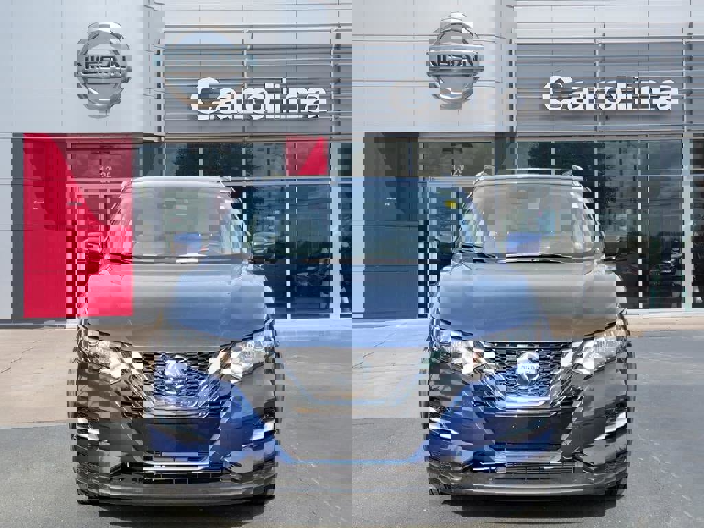 Used 2022 Nissan Rogue Sport SL video 2