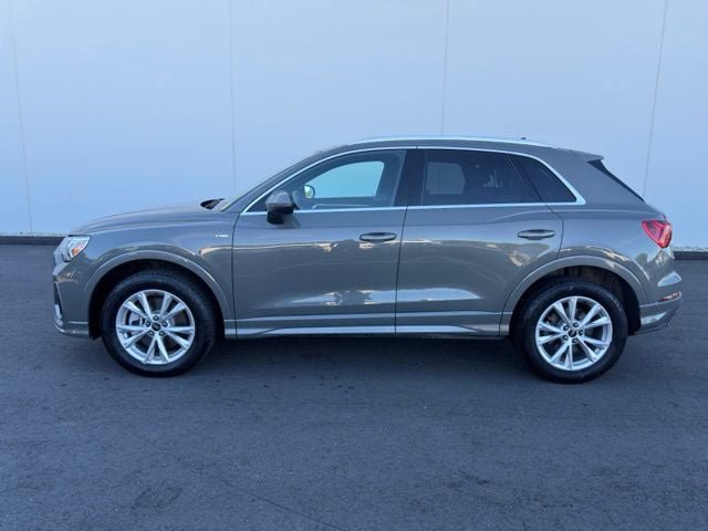Used 2025 Audi Q3 2.0T Premium AWD/4WD image 11