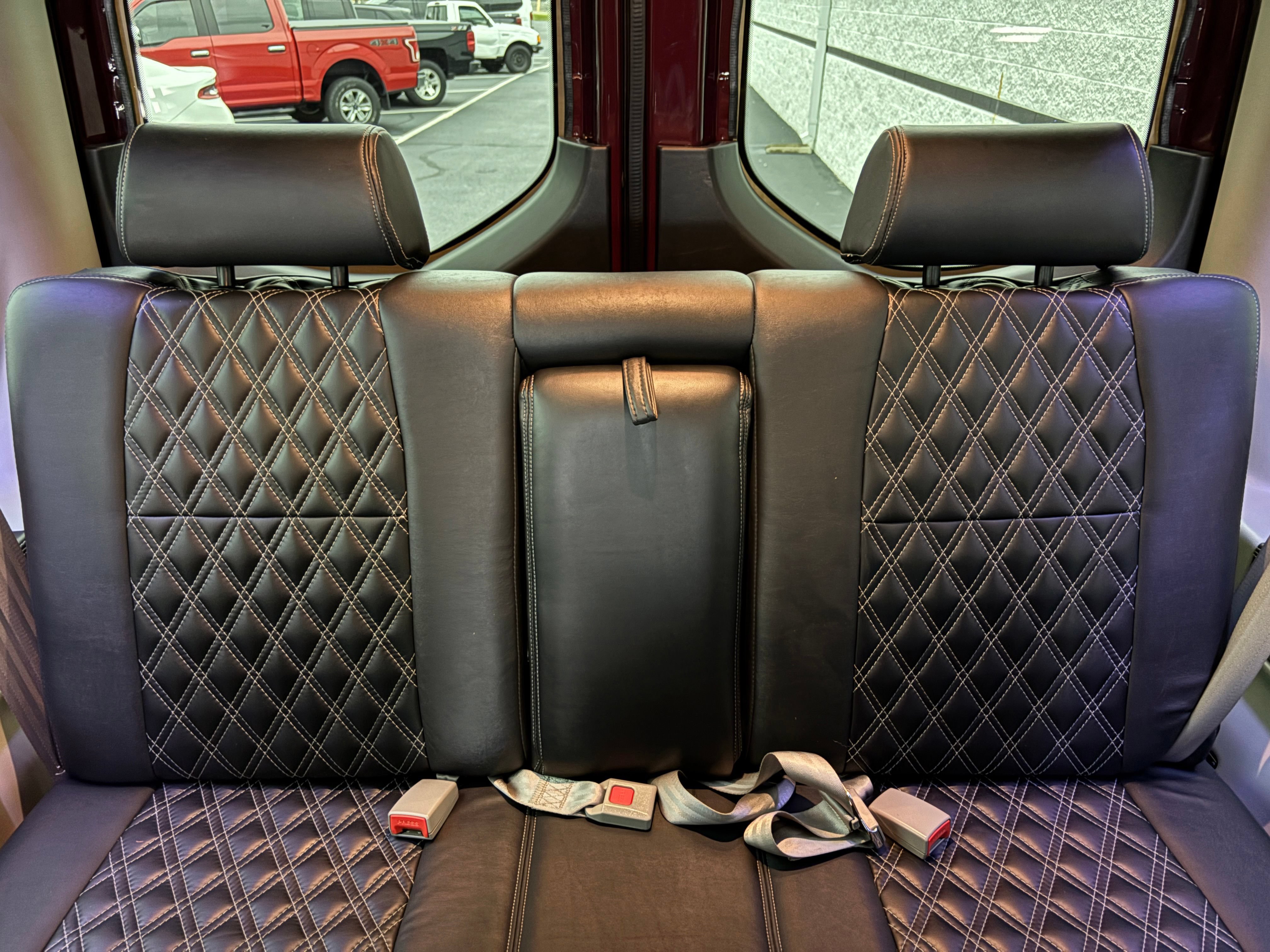 Used 2024 Mercedes-Benz Sprinter 2500 image 45