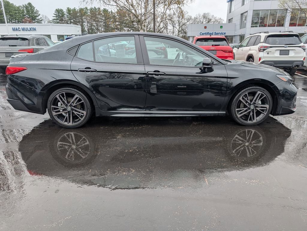 Used 2025 Toyota Camry XSE image 9