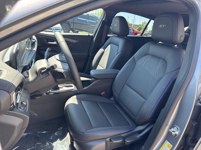 New 2025 Buick Envista Sport Touring w/ Convenience II Package image 15