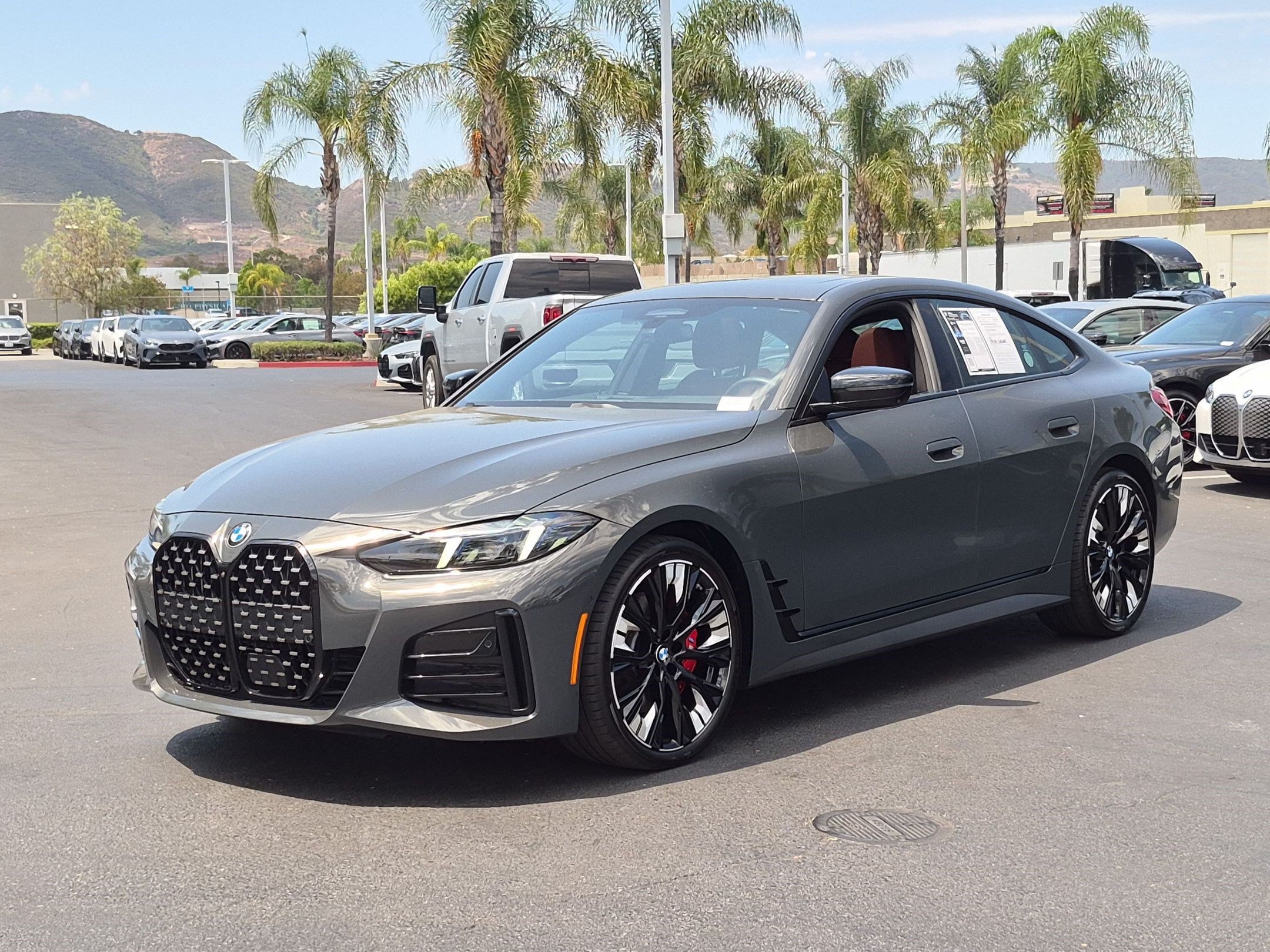 Used 2026 BMW 430i w/ M Sport Package RWD image 5