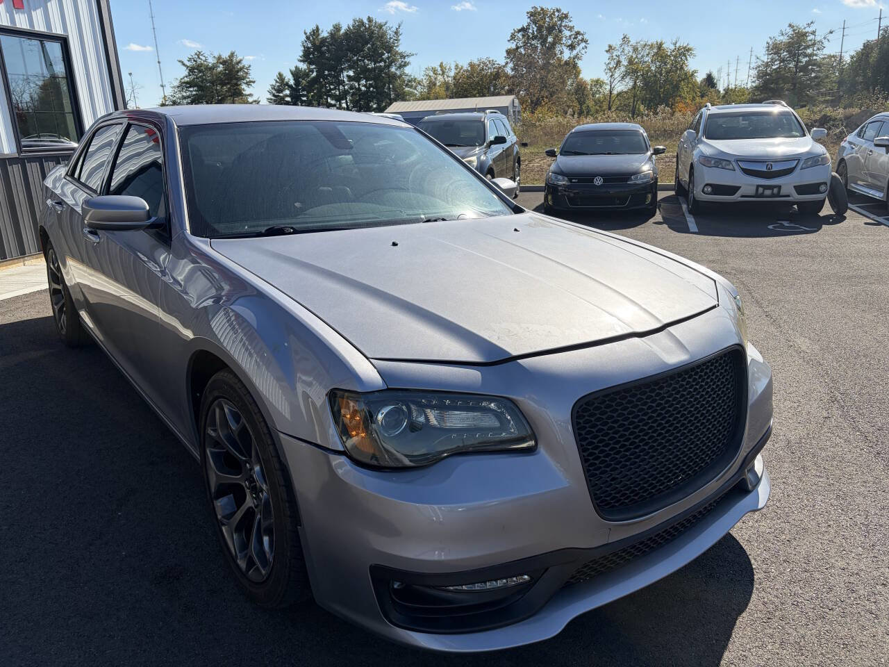 Used 2018 Chrysler 300 S image 4