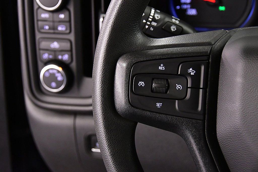 Used 2022 Chevrolet Silverado 1500 Custom image 21